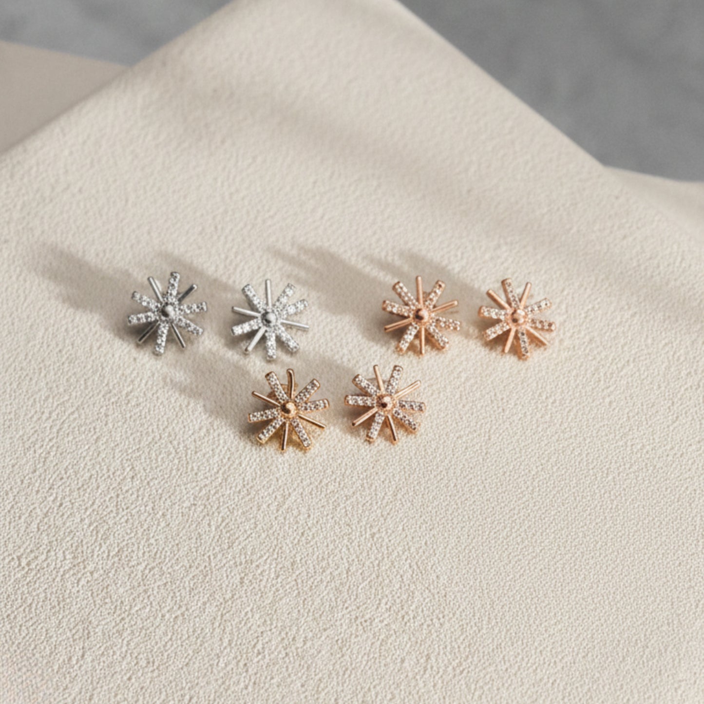 Aretes Estrella Radiante Starburst