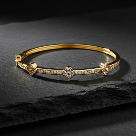 Brazalete Rígido Flores Pavé con Cristales